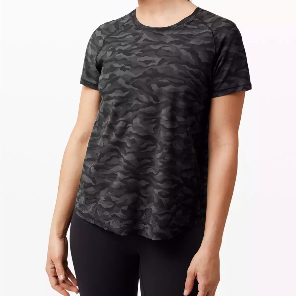 Lululemon quick pace short sleeve shirt